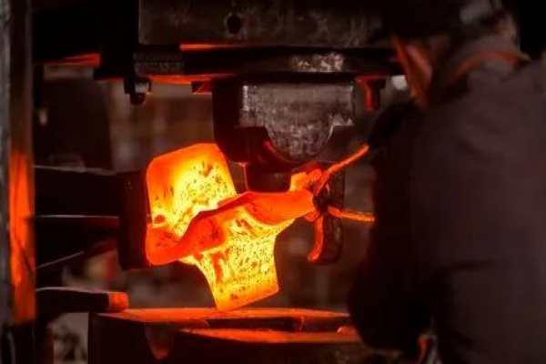 鈦合金鍛造試塊及冷卻工藝